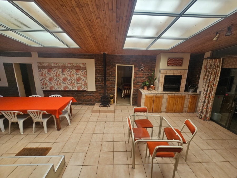 5 Bedroom Property for Sale in Panorama Free State